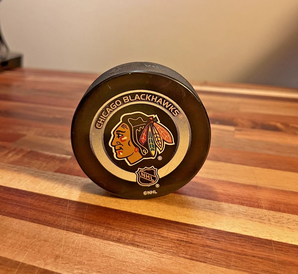 NHL Official Game Puck Chicago Blackhawks 2002-2004 | Made in Canada