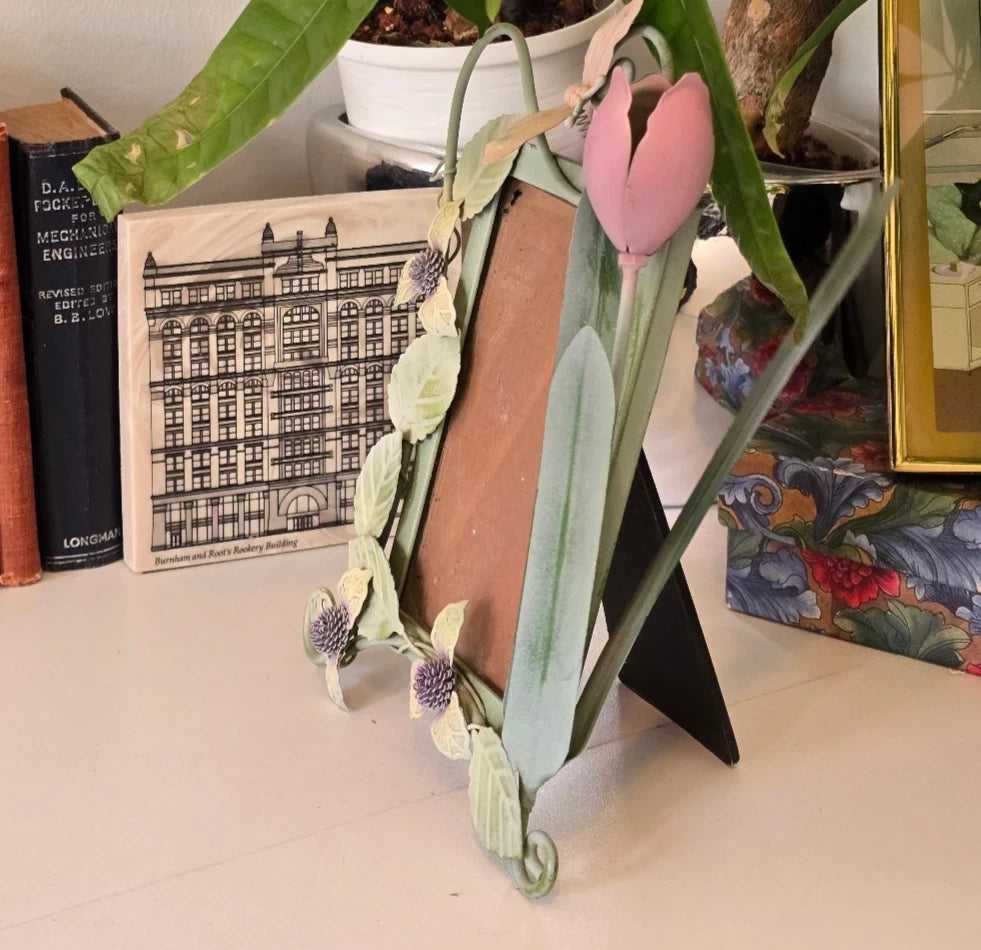 VTG 3D Metal Floral Picture Frame Tulip Butterfly Green Hand Painted 4x6