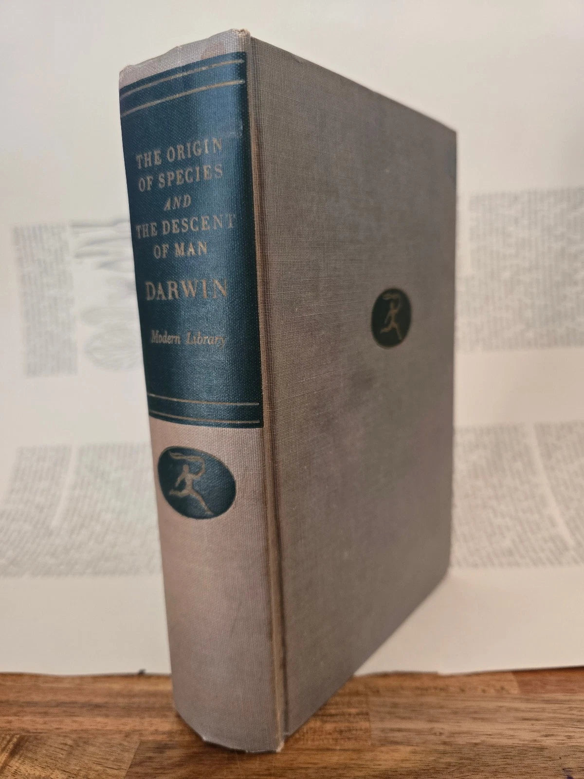 The Origin of Species and The Descent of Man by Charles Darwin - Modern Libra...