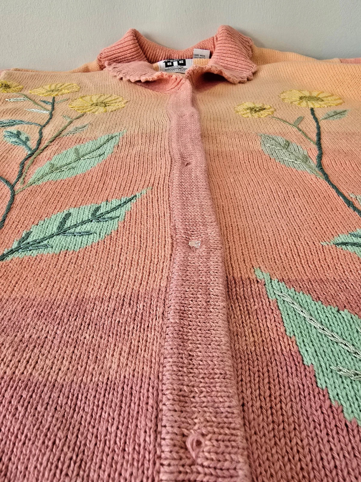 VTG Storybook Knits Cardigan Sweater 1X Spring Peachy Blush Yellow Asteraceae