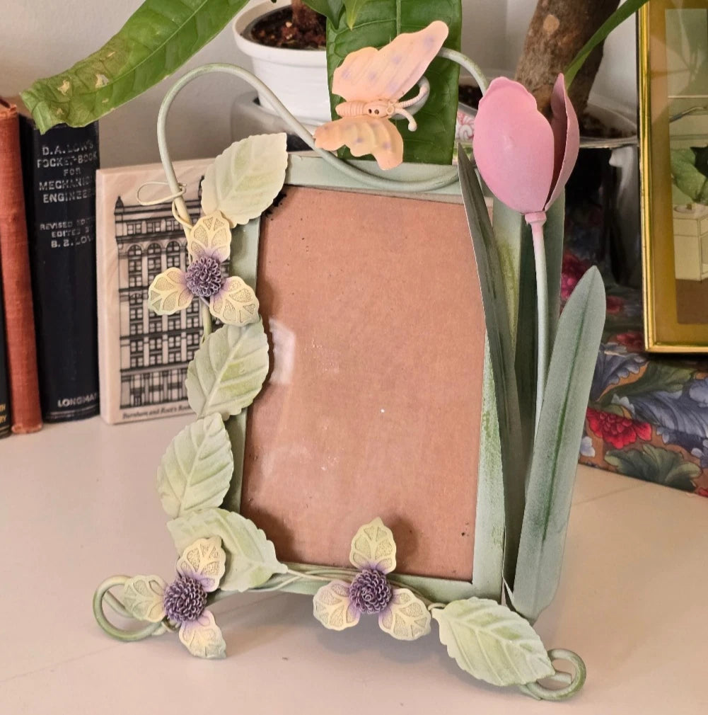 VTG 3D Metal Floral Picture Frame Tulip Butterfly Green Hand Painted 4x6