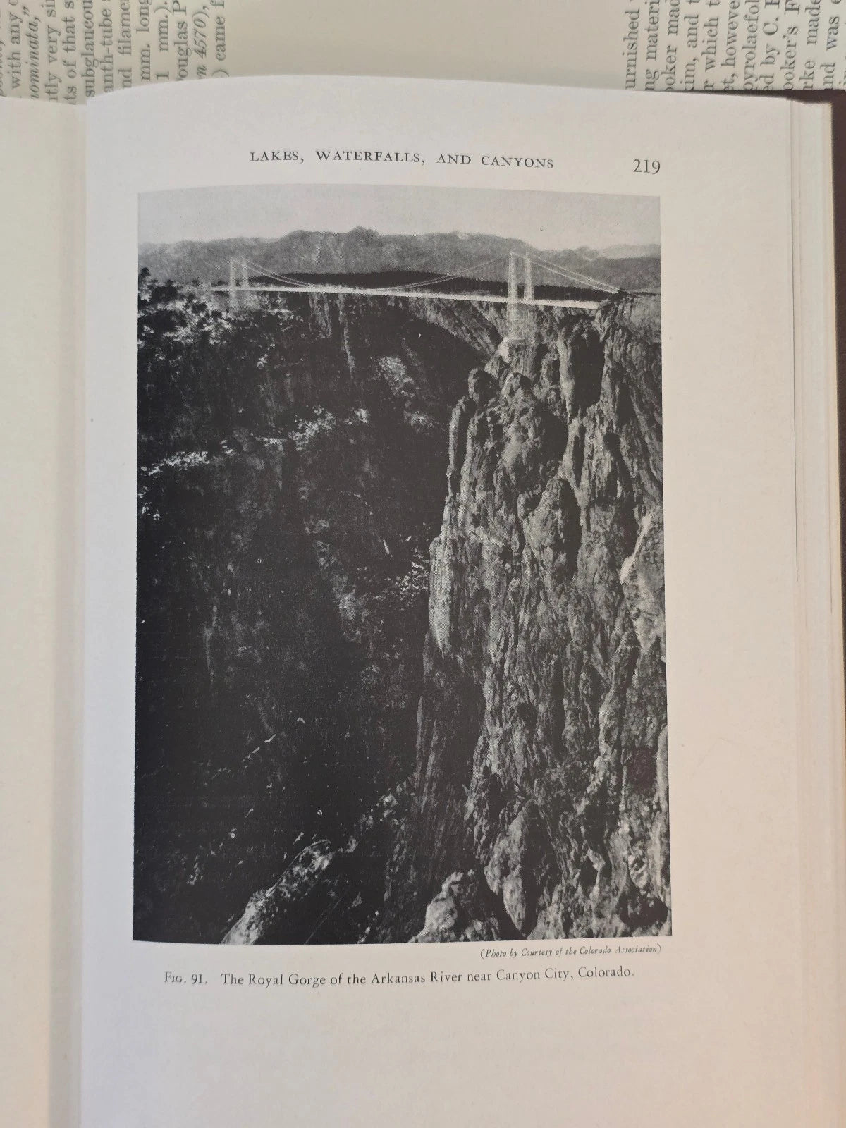 Rocks and Rivers of America by Ellis W. Shuler (1945) - Very Good Condition