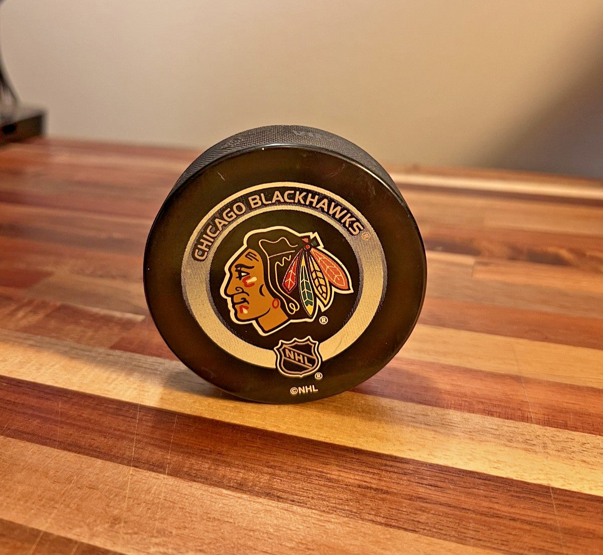 NHL Official Game Puck Chicago Blackhawks 2002-2004 | Made in Canada