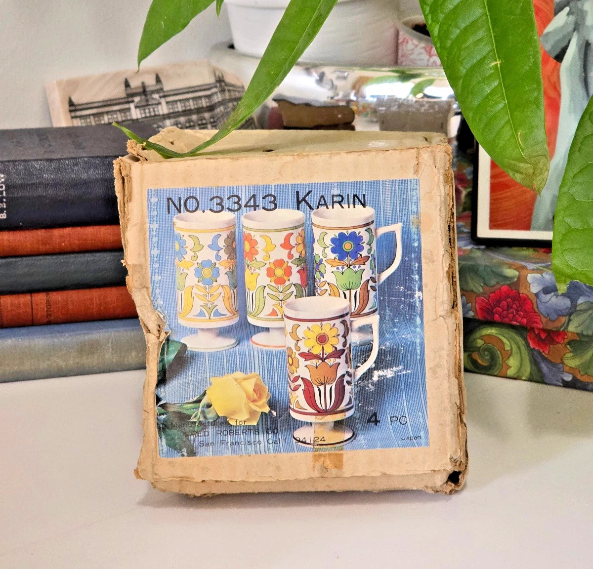 VTG Karin No 3343 Japan Floral Pedestal Mug Set 4pc David Roberts w/ box RARE