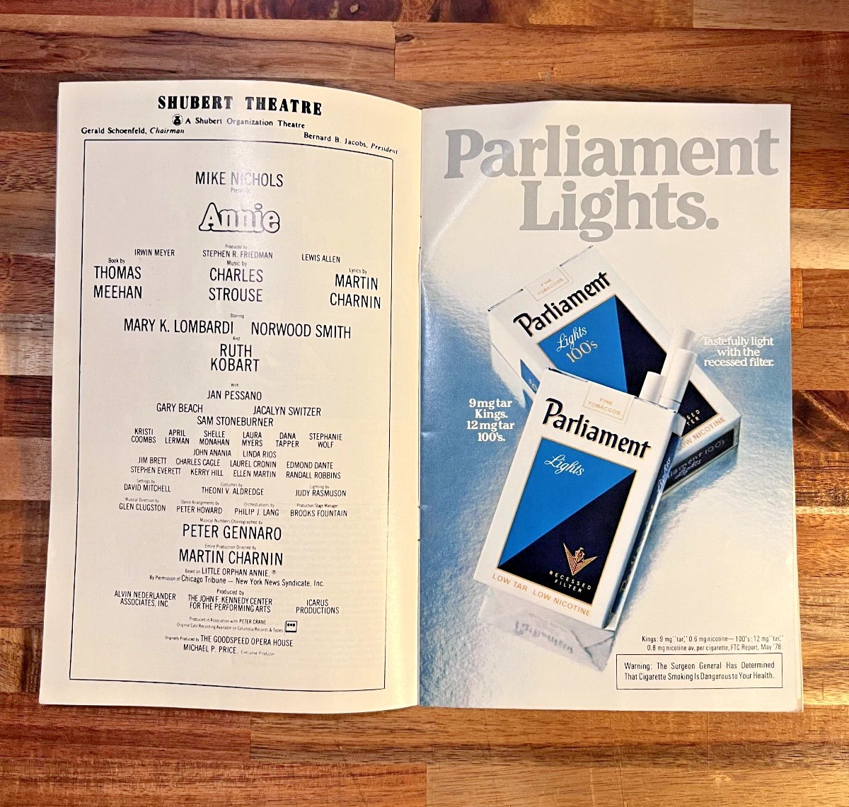 Annie Stagebill Chicago Shubert Theatre Broadway Musical Vintage | July 1979